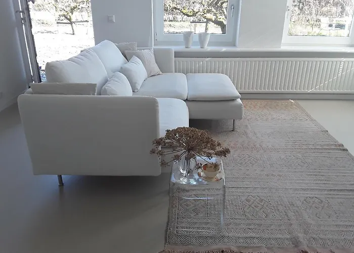 Maan B&B + Galerie